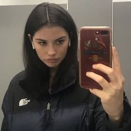 zoe
